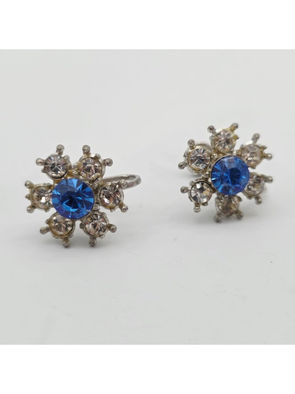 Vintage NEMO Screw Back Earrings With Blue & Clear Rhinestones